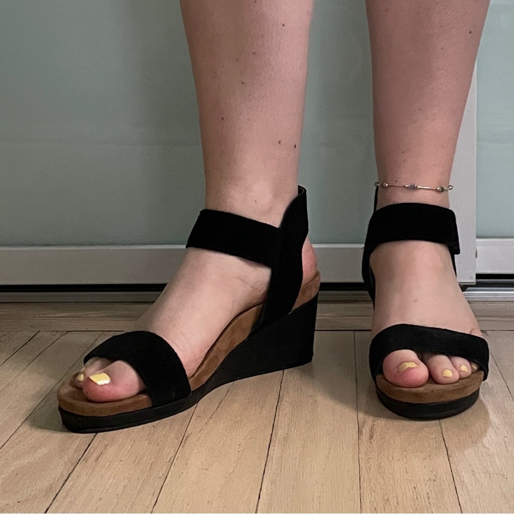 Lucky Brand Black Wedge Sandals